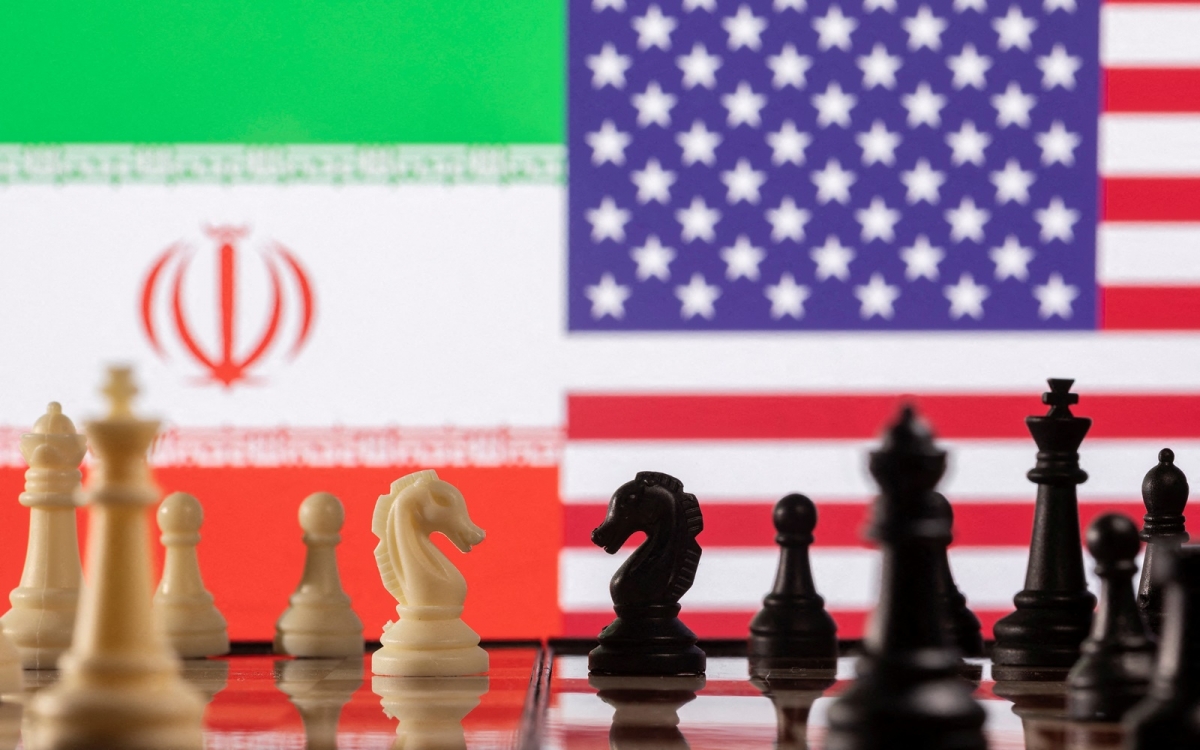 Đàm phán Mỹ - Iran tập trung vào chương trình tên lửa và hạt nhân của Tehran